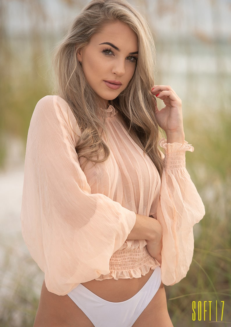 Soft Magazine - January 2019 - Paula Leblanc