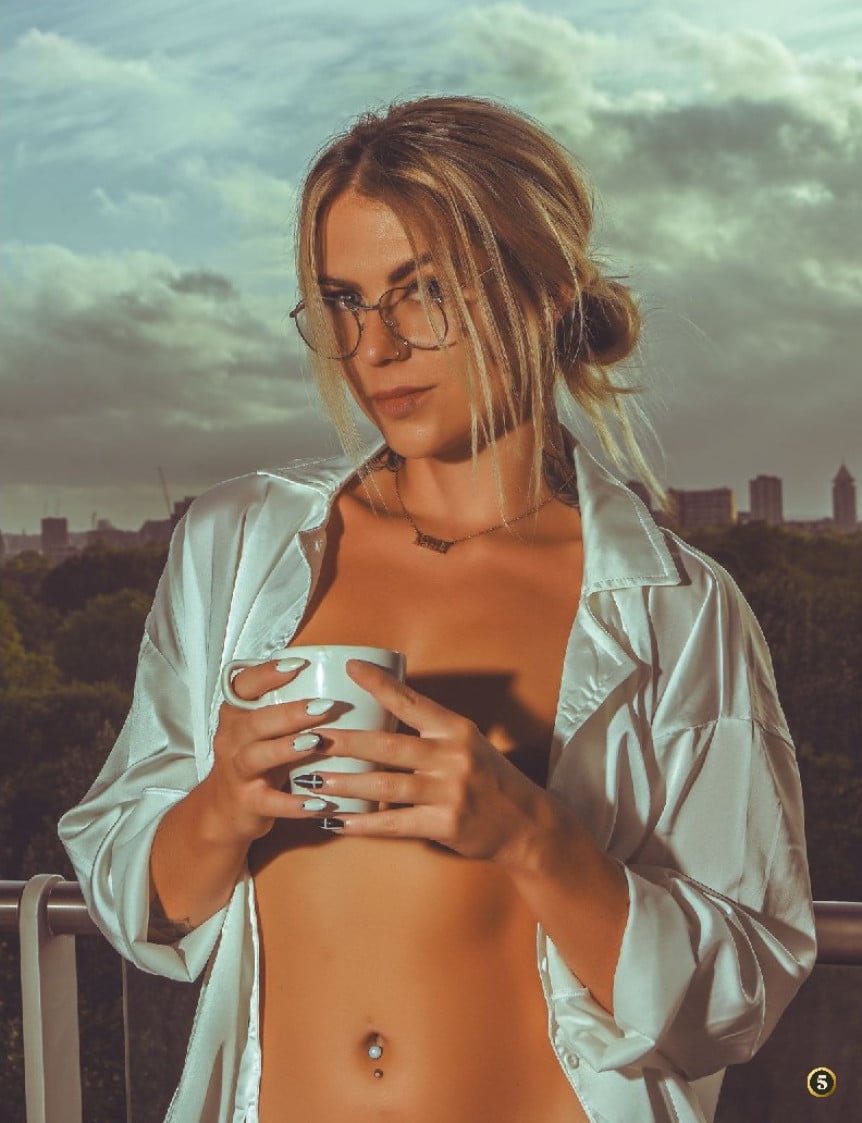 Black Widow Magazine - April 2026 - Harley Bee